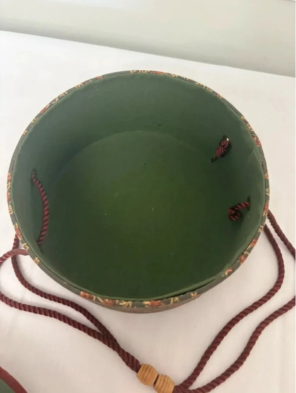 N/A charming round